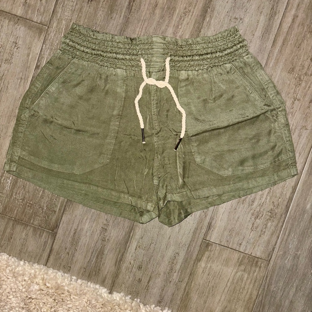 Drawstring shorts